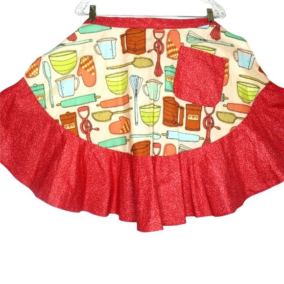 Retro Cooking Half Apron One Size Baking Red Ruffle Pocket Tie Waist NEW - Picture 6 of 11